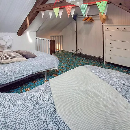 2 Bedroom In Vakantiehuis *