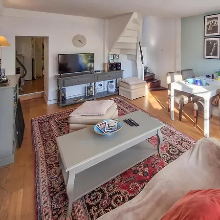 Vakantiehuis 2 Bedroom In Taden